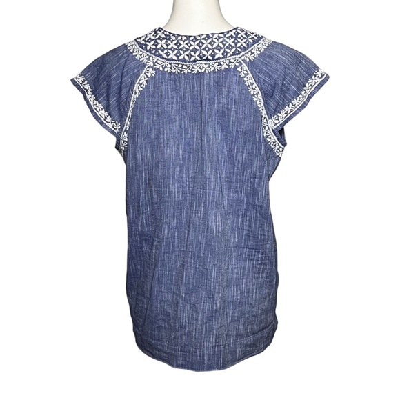 Roberta Roller Rabbit Women XL Blue Chambray Tunic Top Embroidered Shirt Popover - Picture 2 of 9